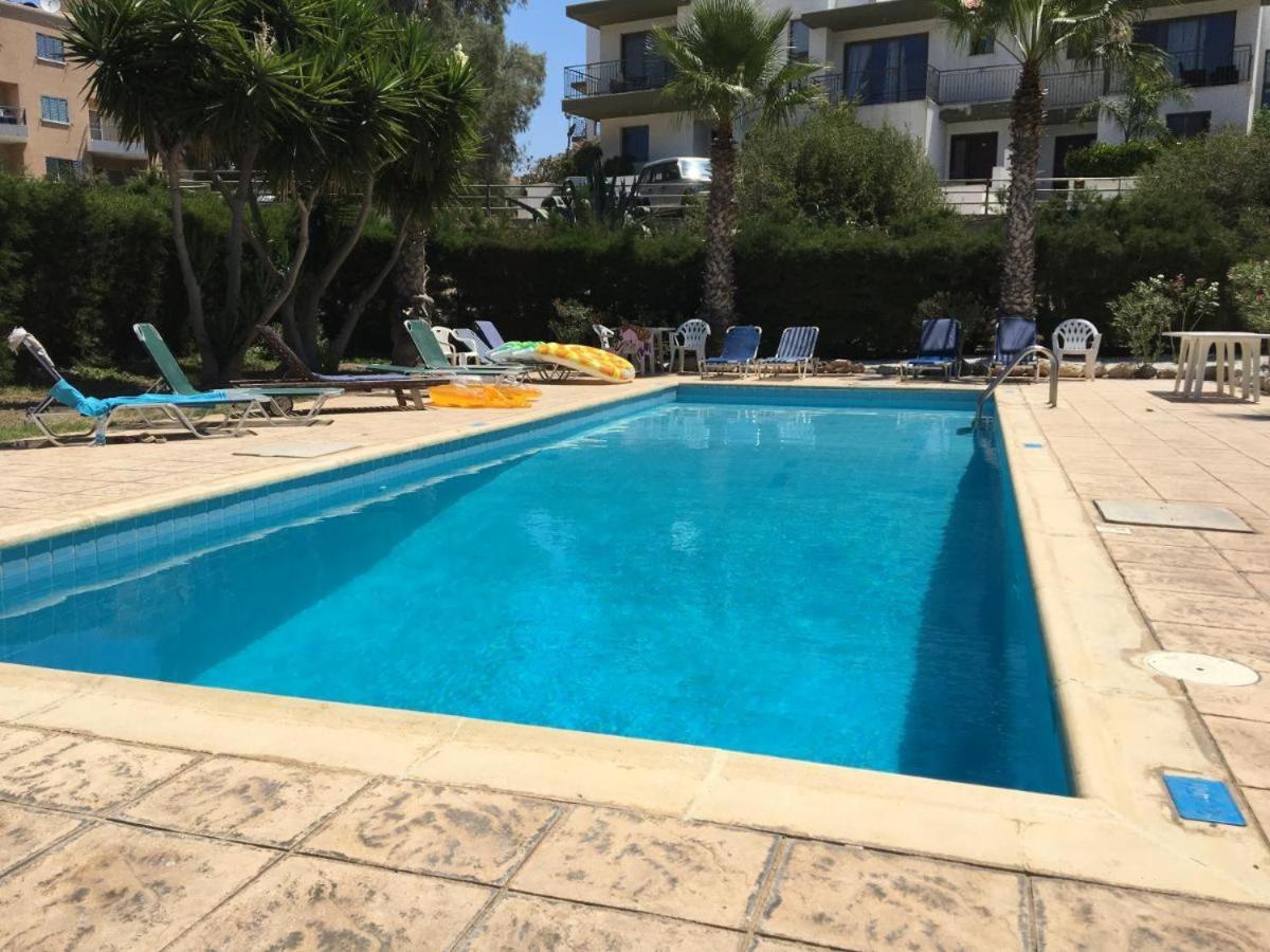 Diamond Apartment With Stunning Sea View Paphos Extérieur photo