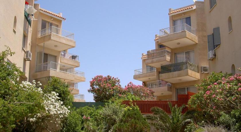 Diamond Apartment With Stunning Sea View Paphos Extérieur photo